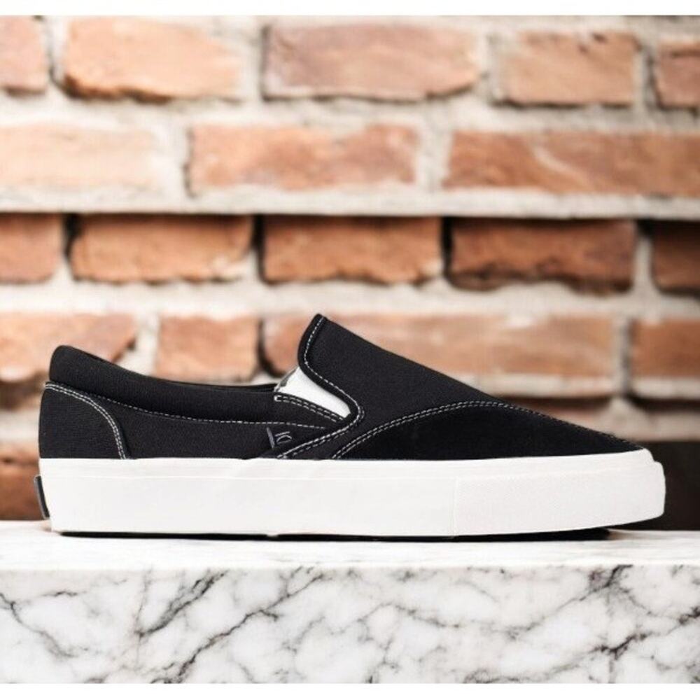 Clearweather Dodds Tribute Slip On Mens 12 Black White New in Box